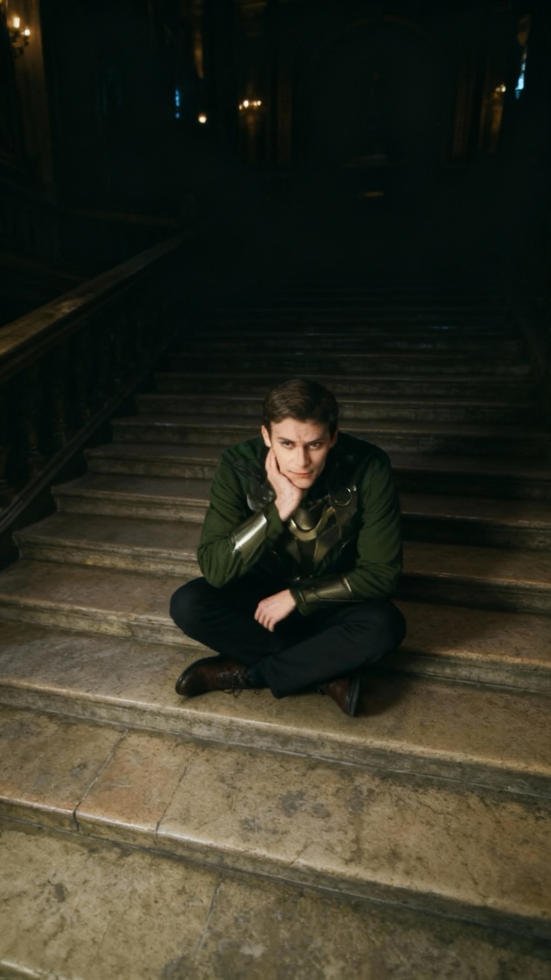 ロキ バックグラウンド